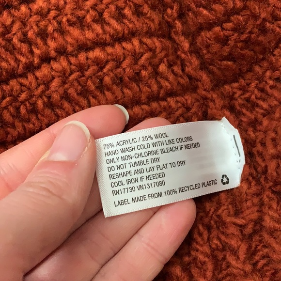 Universal Thread Statement Jacket - Picture 7 of 7